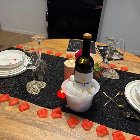 L'or Du Temps Privatif & Ambiance Romantique Dom wakacyjny
