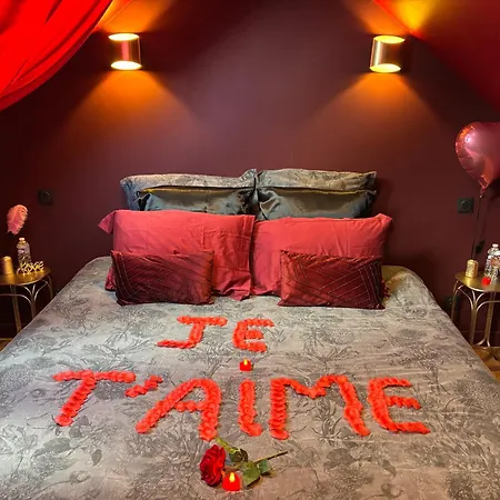 Сasa de vacaciones L'Or Du Temps Spa Privatif & Ambiance Romantique La Chaussee (Seine-Maritime)